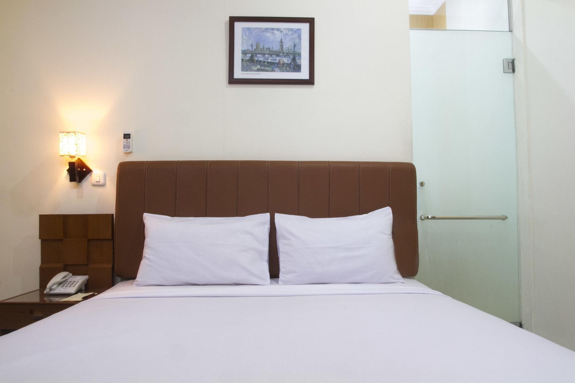 House Of Arsonia Tulip Hotel Jakarta Eksteriør billede